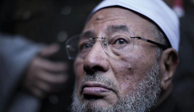 "الاوقاف المصري" تطالب بسحب الشهادة الأزهرية من القرضاوي