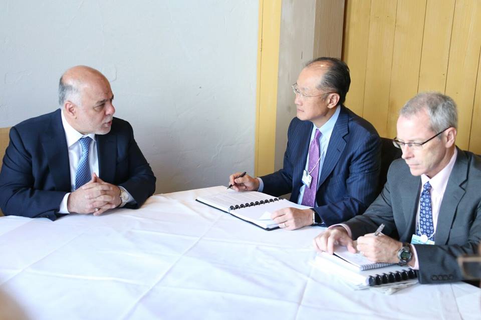 رئيس البنك الدولي للعبادي: نجاح العراق مهم للعالم ومستعدون لدعمه بالخبرات