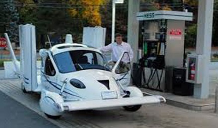"السيارة الطائرة" بالأسواق العام المقبل