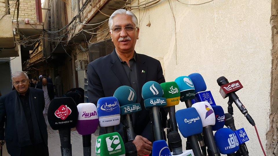 رئيس مجلس الشيوخ الباكستاني يزور المرجع السيستاني ويدعو العراقيين الى الاستلهام من رؤى المرجع الكبير