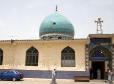 انهيار قبة مقام الامام زين العابدين في النجف