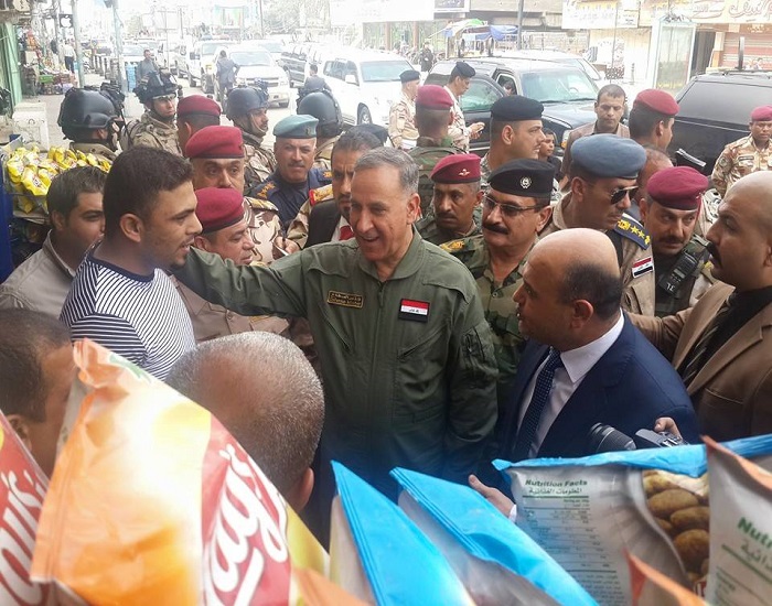 وزير الدفاع: لا سلاح في البصرة خارج إطار الدولة