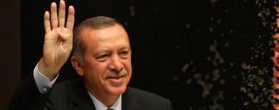 أردوغان يوجه رسالة تهنئة بعيد النوروز بعدد من اللغات ومنها الكردية