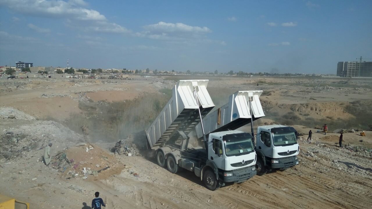 بلدية كربلاء: فتح شوارع  وردم مستنقعات في حي الفارس