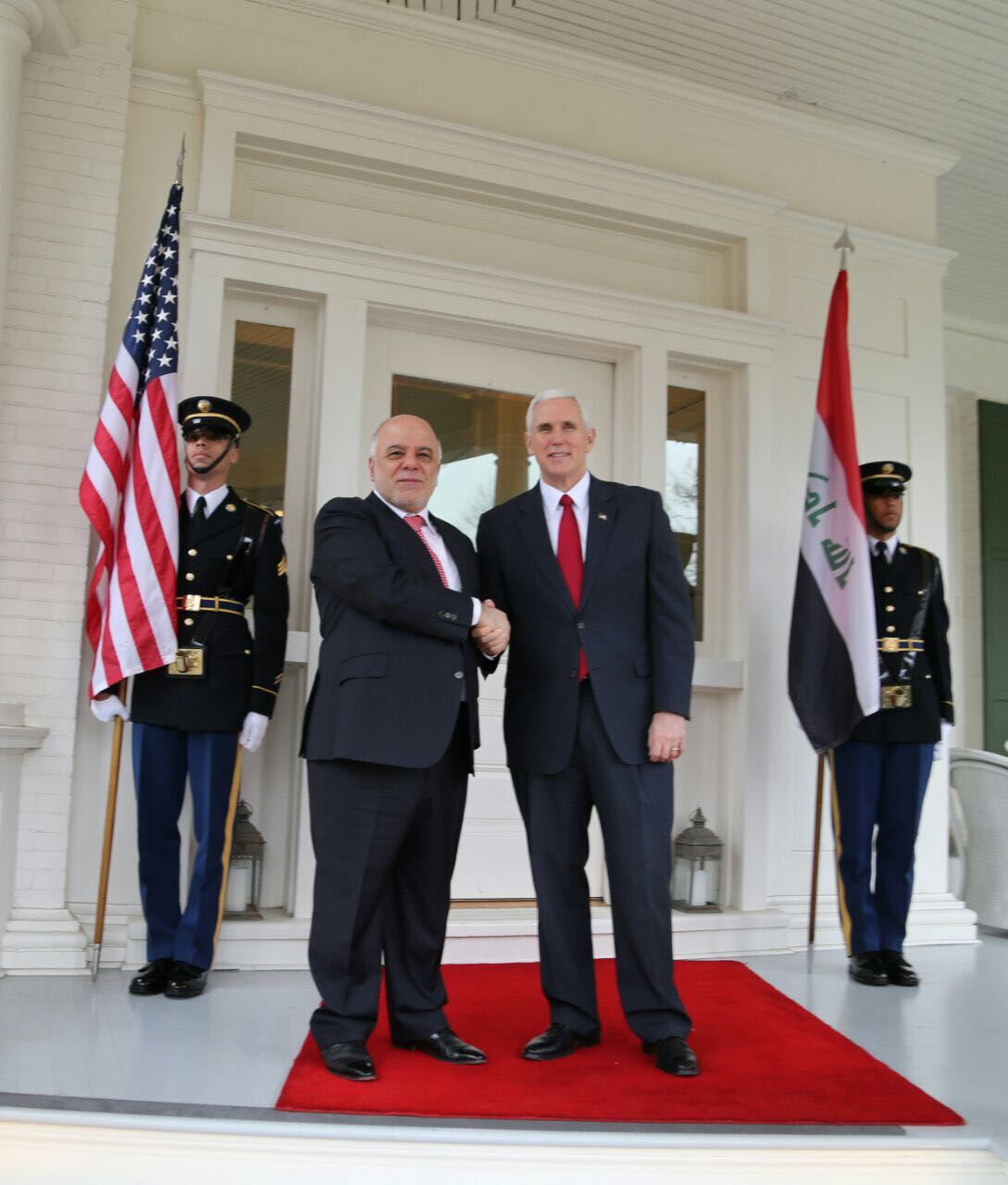 بالصور: العبادي يلتقي نائب الرئيس الاميركي في واشنطن