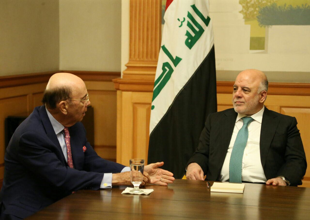 العبادي يبحث مع وزير التجارة الامريكي تعزيز التعاون التجاري بين البلدين وزيادة الاستثمار من قبل الشركات الامريكية