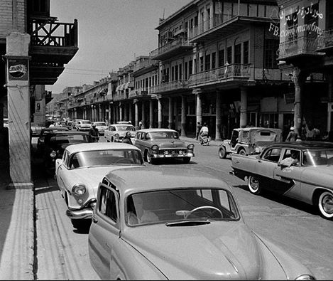 صورة ارشيفية لشارع الرشيد بداية الاربعينات من القرن العشرين