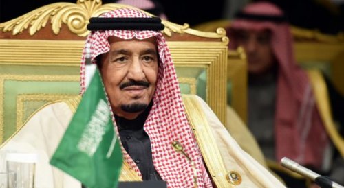 الملك سلمان متمنياً نجاح العبادي بالإصلاحات: يهمنا استقرار العراق