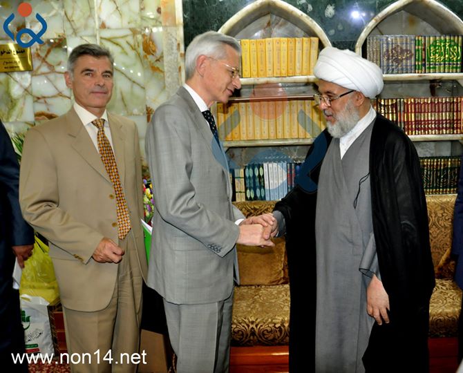 بالصور:سفير فرنسا بالعراق يلتقي بممثل المرجع السيستاني :اي تعاون امني مع العراق يكون عبر الحكومة المركزية