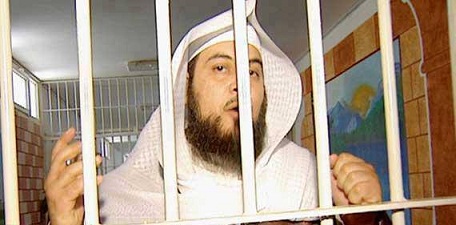 عاجل بالصور ...السعودية تعتقل الشيخ محمد العريفي