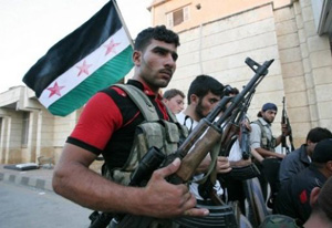 القضاء السوري يلاحق شخصيات لبنانية بتهمة دعم المجموعات المسلحة