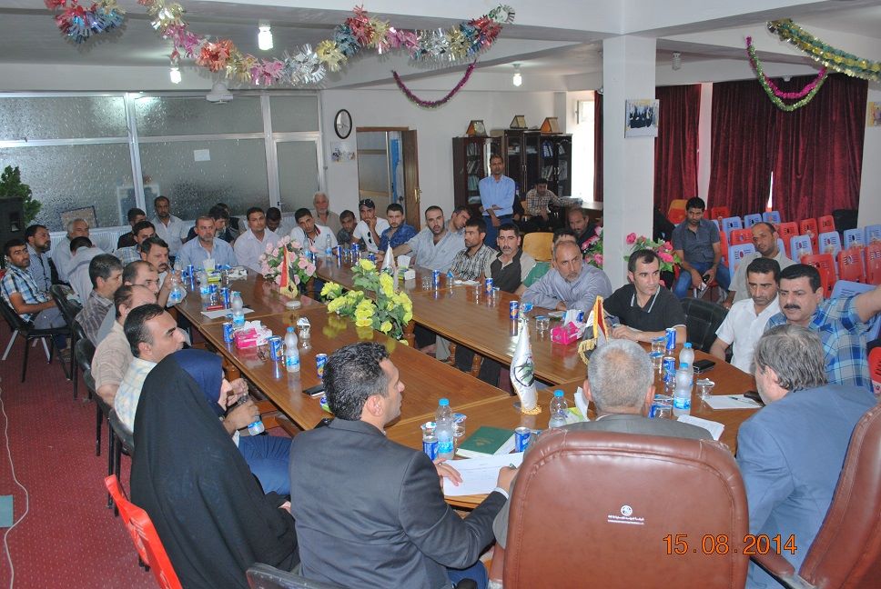 كربلاء:المؤسسة الوطنية للتنمية البشرية تقيم جلسة حوارية حول (تعويض النازحين ضمن قانون20لعام 2009)