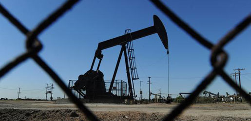 تقرير امريكي: الاتفاق النووي سيوصل اسعار النفط الى ١٥ دولار للبرميل