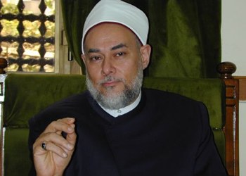 مفتي مصر يحث المسلمين على الاقتداء بالرسول وتحمل الإساءة من دون إنتقام