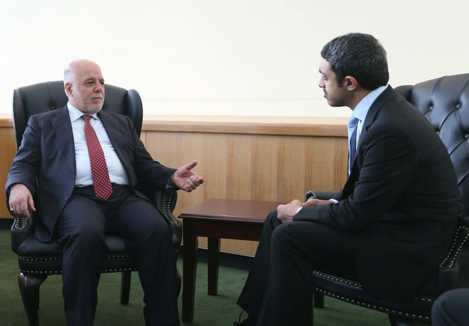 العبادي ووزير الخارجية الاماراتي يبحثان العلاقات بين البلدين