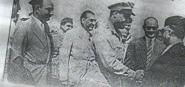 صورة نادرة تجمع الزعيم العراقي نوري السعيد والزعيم المصري جمال عبد الناصر