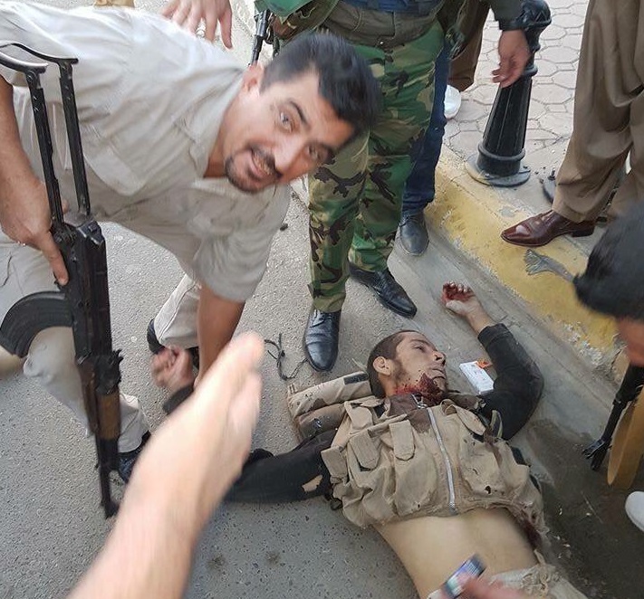 بالصور:جُثَثَ جُردآن دآعش تمٌلأ شوآرع گٍرگٍوگٍ على يِد آبطآلّ آلّعرآق