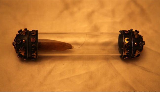 شعرة منسوبة للرسول محمد (صلى الله عليه واله) لأول مرة في روسيا