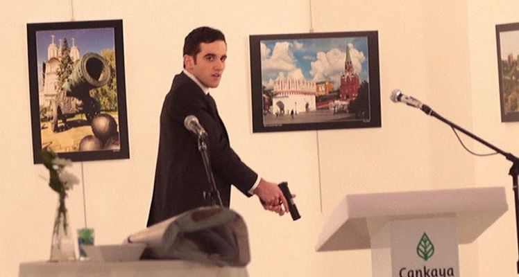 قاتل السفير الروسي كان في فريق حماية اردوغان 8 مرات !