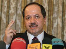 البارزاني وكروكر يتفقان على "ضرورة توقيع الاتفاقية طويلة الامد"