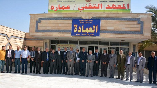 رئيس الجامعة التقنية الجنوبية يدعو كليات ومعاهد الجامعة لزيارة عوائل الشهداء والجرحى ، ويؤكد ان منحة الطلبة ستوزع حال وصول التمويل