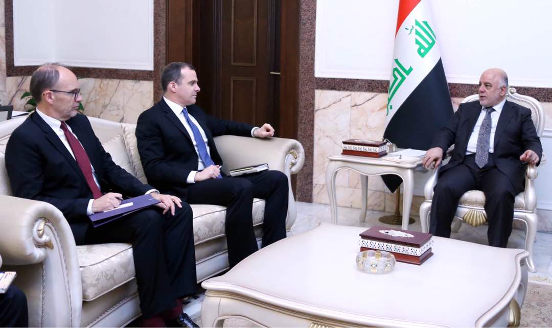 ماكورك يؤكد للعبادي دعم بلاده للعراق في حربه ضد الارهاب