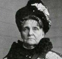 أغنى وأبخل شخصية في العالم تسببت في بتر ساق طفلها لبحثها عن علاج مجاني