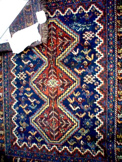 الدكتورة سيماء السعدي الباحثه في الطنافس والتحف الأثرية في العتبات المقدسة :الكثير من الطنافس سرق ابان انتفاضة اذار 1991