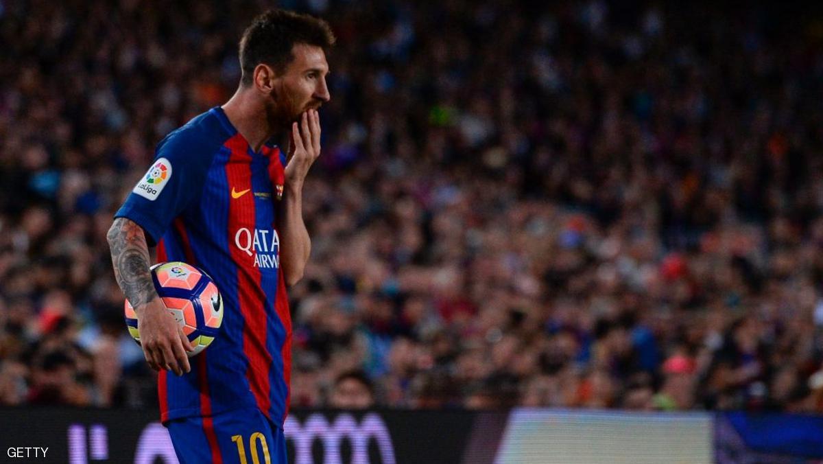 برشلونة خسر الدوري.. وميسي خرج "فائزا"