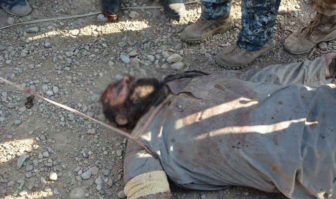 بالصورة: 4 انتحاريين يهاجمون اكبر قاعدة عسكرية في ديالى