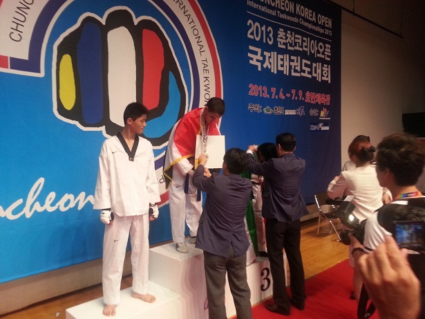 تقرير مصور لحصول البطل العراقي محمد حامد القريشي المركز الاول في بطولة العالم المفتوحة كوريا اوبن