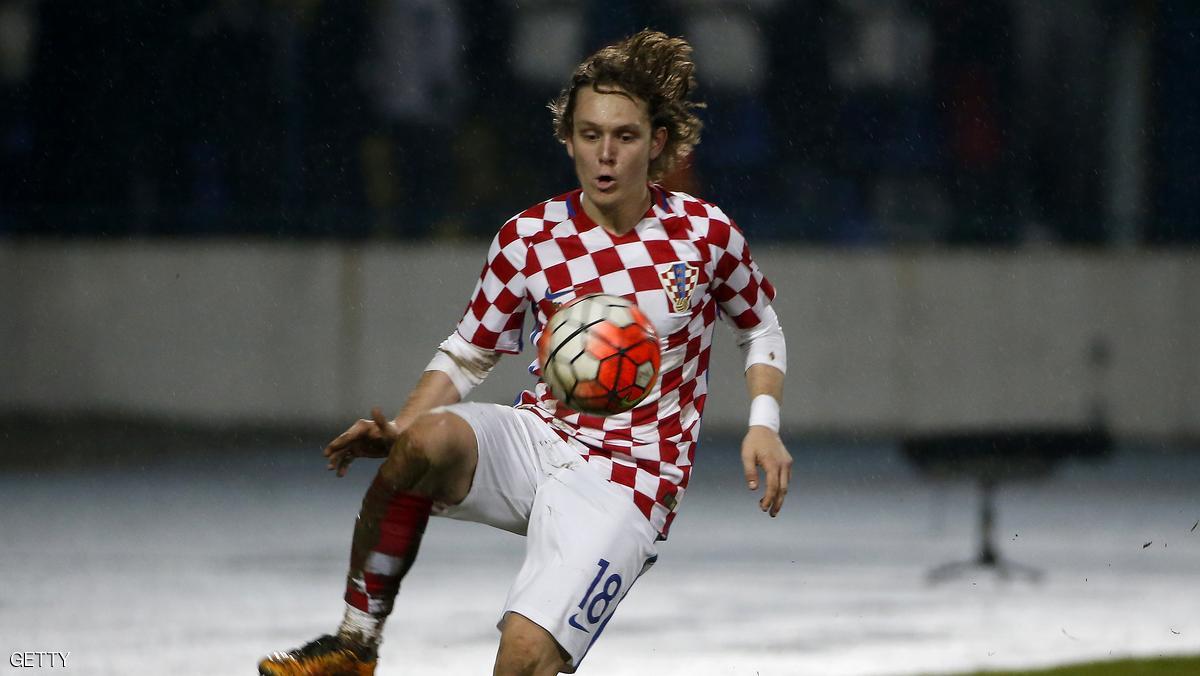 خليلوفيتش يخلع قميص برشلونة لصالح هامبورغ