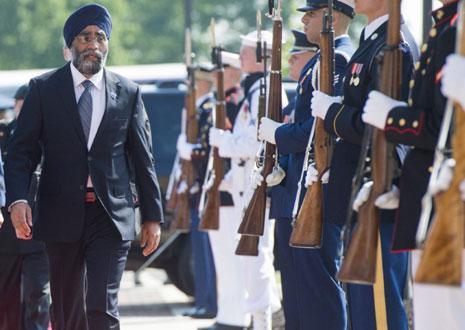 كندا: 60 عاملاً طبياً إلى العراق في إطار «التحالف»