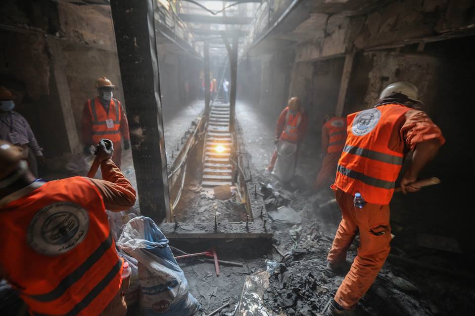 امانة بغداد تعلن رفع 480 طنا من مخلفات التفجير الذي استهدف الكرادة في شهر تموزر الماضي