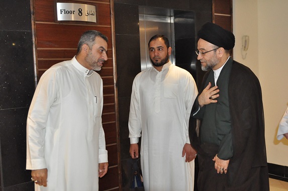 رئيس ديوان الوقف الشيعي يتفقد الحجاج من ذوي شهداء الحشد الشعبي في مكة المكرمة