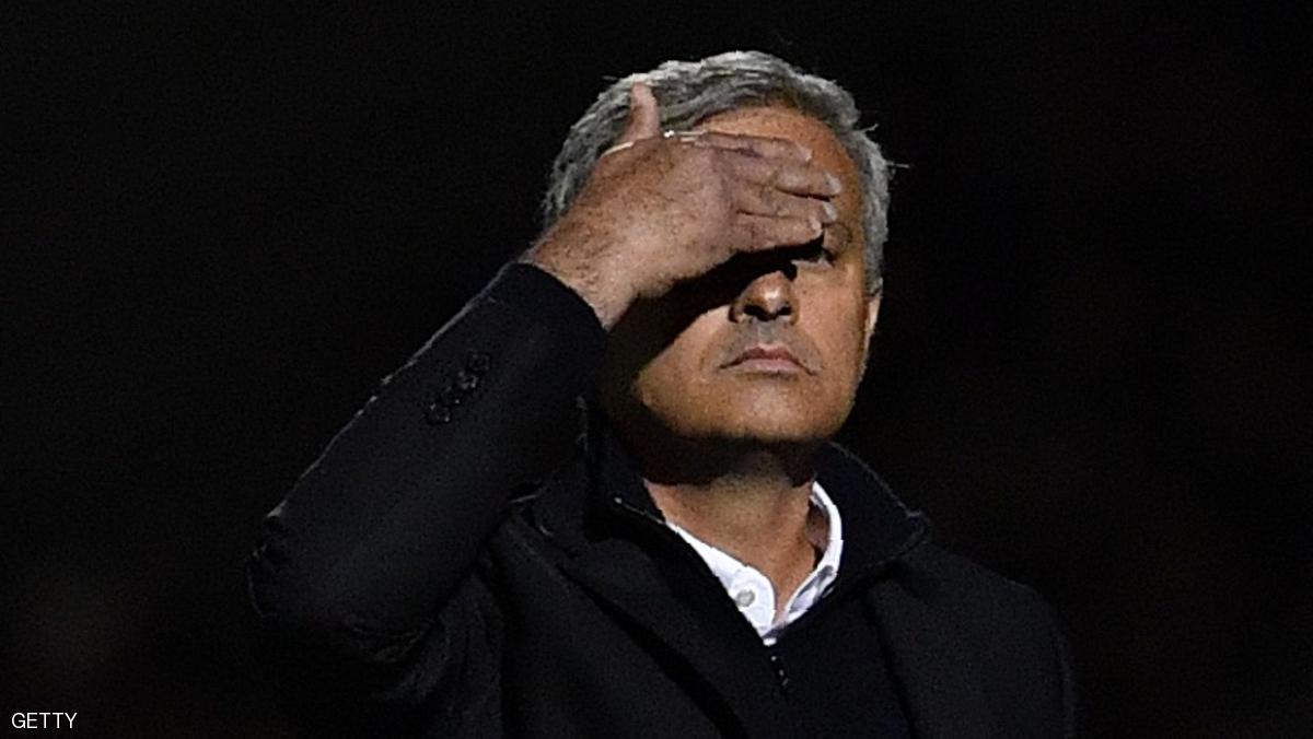 قرعة كأس الرابطة الإنجليزية تخذل مورينيو