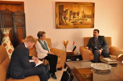 العراق يدعو الاتحاد الأوربي إلى دعم جهوده في مواجهة الإرهاب ويعتبر دعوة الهاشمي لمؤتمر بروكسل رسالة دعم للإرهابيين