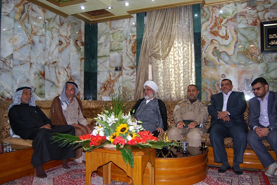 وفد أهالي آمري: حصلت الكثير من حالات الوفاة للنساء اثناء الولادة لعدم وجود طبيبة نسائية، ولدينا مستوصف خالي من الادوية ويدار من معاون طبي واحد (مصور)