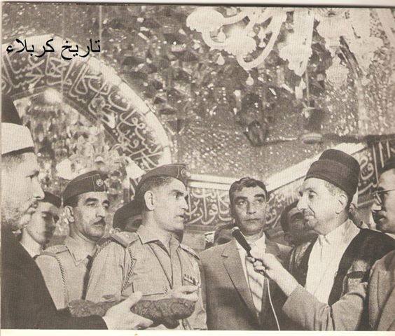 لقاء صحفي مع الزعيم الراحل عبد الكريم قاسم في الحرم الحسيني عام 1962