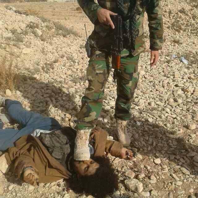 بالصورة :الجيش العراقي يعثر على (مخلوقات غريبة) بالانبار كانت تمول بالمال لقتل العراقيين