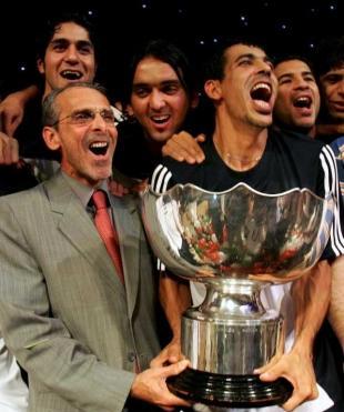 المدرب البرازيلي فيرا جاهز لتدريب المنتخب العراقي