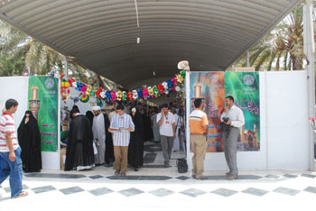 فنانون من ايران والكويت والبحرين يعرضون نتاجهم الفني بين الحرمين في كربلاء