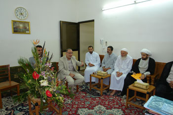 وفد فرنسي يشارك في مهرجان ربيع الشهادة الرابع في كربلاء المقدسة