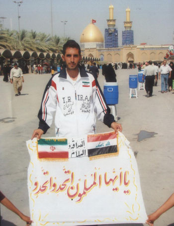 عداء ايراني يصل كربلاء بعد مسير عشرة ايام