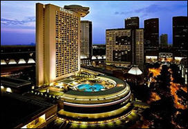 21 ألف دولار مقابل حجرة تطل على مضمار سباق للسيارات