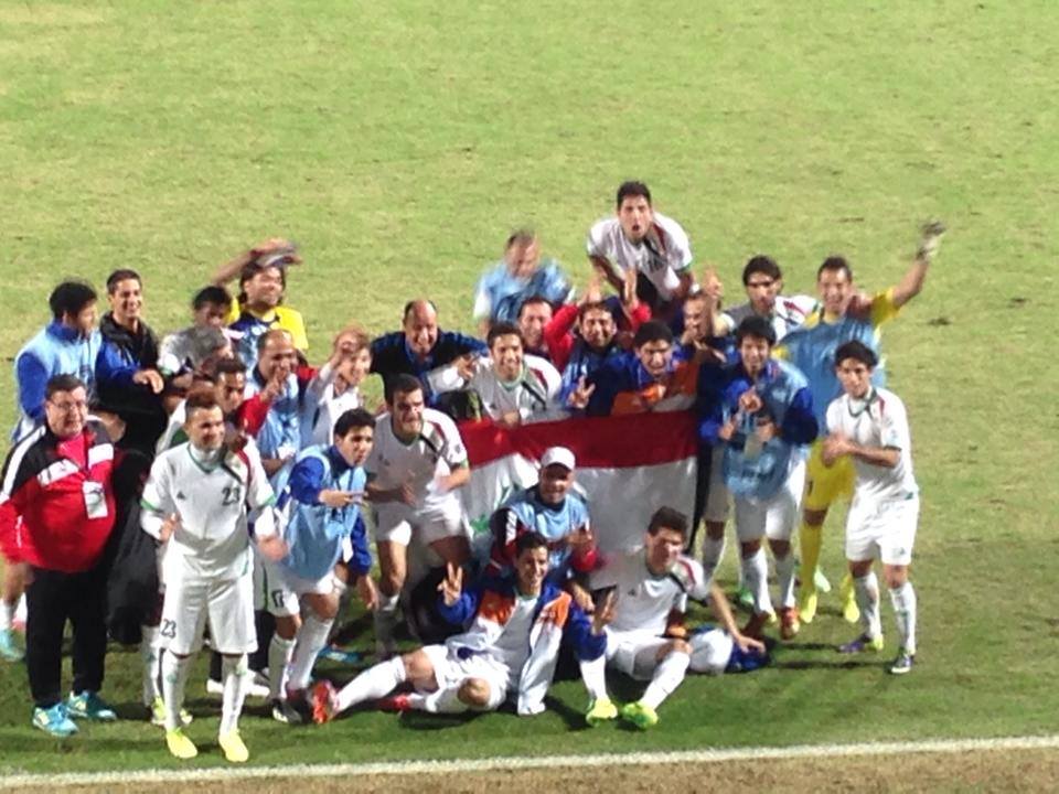 تظاهرات عفوية تجوب شوارع كربلاء ابتهاجا بتاهل المنتخب العراقي الاولمبي لنهائي اسيا تحت 22 عاما