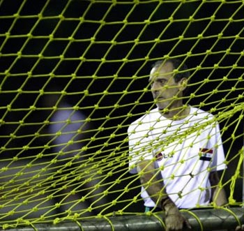 الاتحاد العراقي لكرة القدم يعرض على فييرا عقدا بـ 25 ألف دولار شهريا