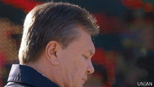 البرلمان الأوكراني يعين رئيسا مؤقتا للبلاد