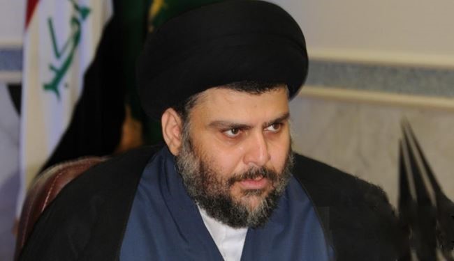 السيد مقتدى الصدر يؤم انصاره في صلاة موحدة في ساحة التحرير