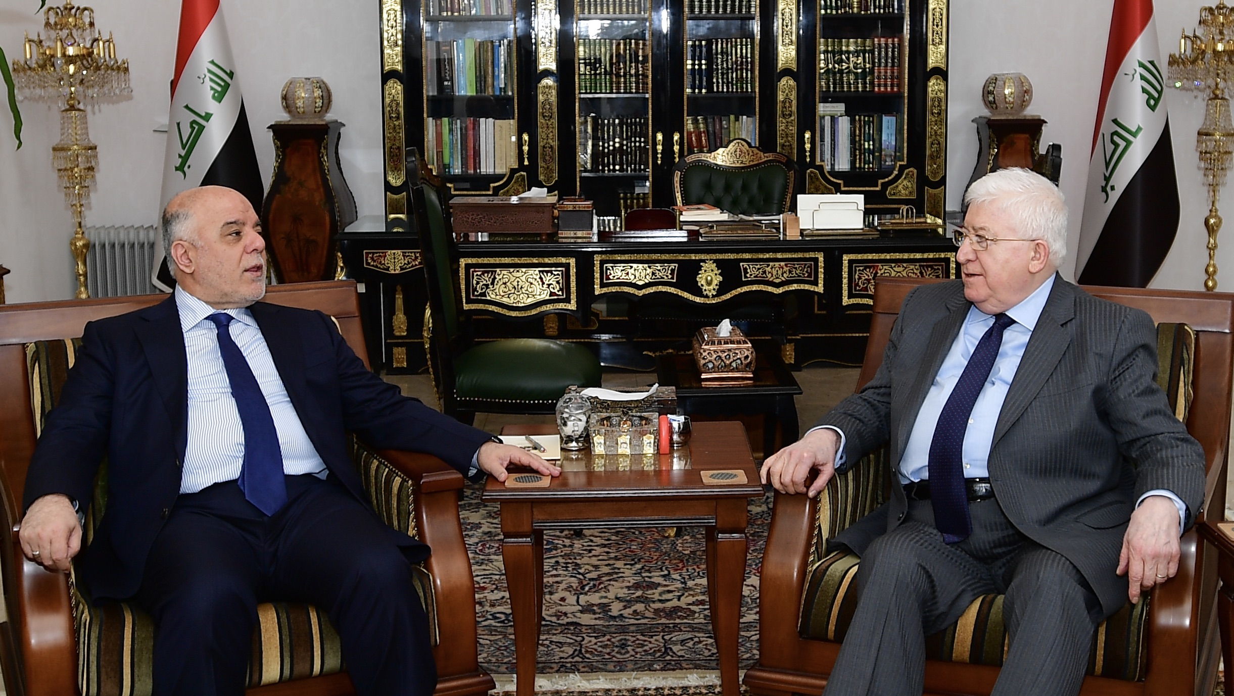 معصوم والعبادي يبحثان سير المعارك في الموصل